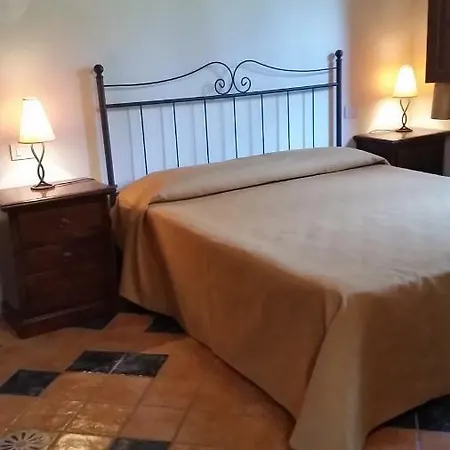 La Torre Rossa Séjour à la ferme *