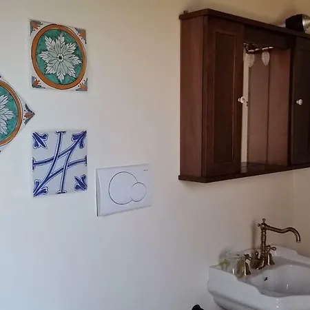 Alloggio per agriturismo La Torre Rossa Itri